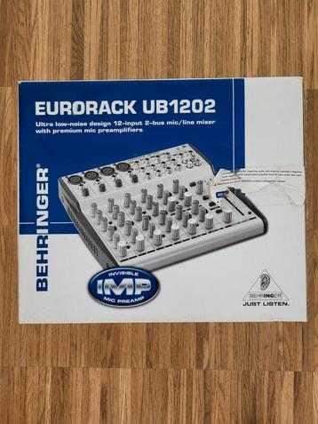 Behringer Eurorack UB1202 (Mixer / Mengpaneel)