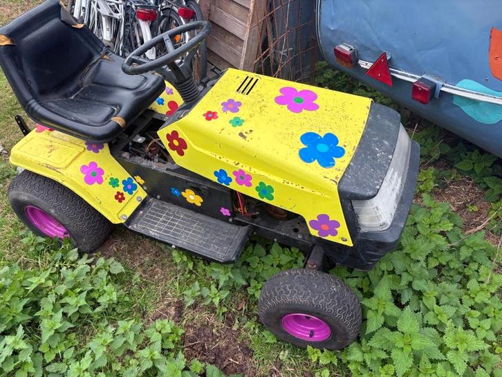 zitmaaier / merk mtd / VOOR ONDERDELEN OF OPMAAK, Tuin en Terras, Zitmaaiers, Gebruikt, Versnellingen, Ophalen