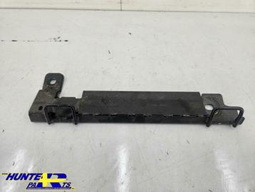 Isofixsteun rechts Volvo V70/XC70/S60/S80 ('00-'08) 9208865 beschikbaar voor biedingen