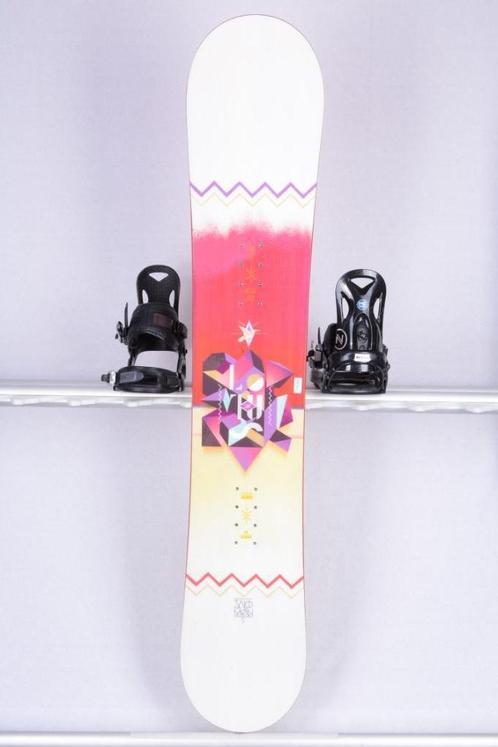 151 cm dames snowboard SALOMON LOTUS, Directional twin, Sport en Fitness, Snowboarden, Gebruikt, Board, Verzenden