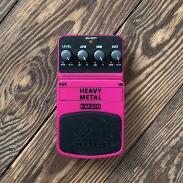 Behringer HM300 Heavy Metal beschikbaar voor biedingen