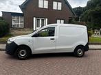 Dacia Dokker lichte vracht 1.6i benzine trekhaak gekeurd, Auto's, Bestelwagens en Lichte vracht, Dacia, Euro 5, 1600 cc, Bedrijf