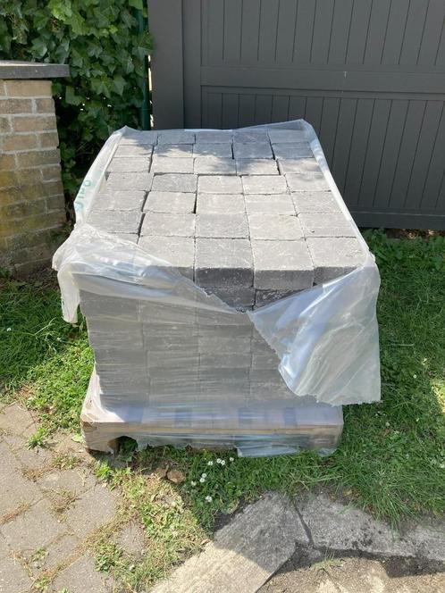 Gloednieuwe betonklinkers te koop, ongeveer 7 m2., Tuin en Terras, Tegels en Klinkers, Nieuw, Klinkers, Beton, 5 tot 10 m², Gestraald