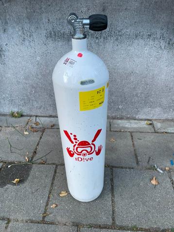Duikfles 12 Liter concave  beschikbaar voor biedingen