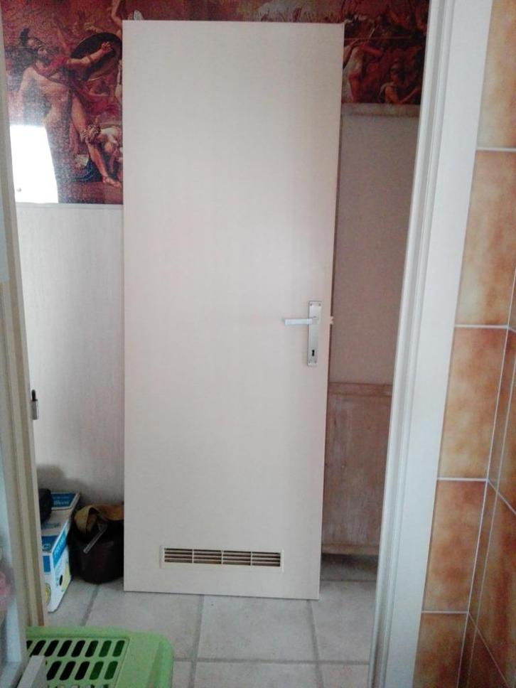 deur met rooster in en 1 zonder rooster, Doe-het-zelf en Bouw, Deuren en Vliegenramen, Gebruikt, Ophalen