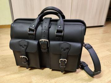 Saddleback Leather Flight Bag Leather Briefcase beschikbaar voor biedingen