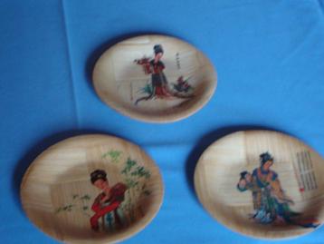 Onderleggertjes met Chinese afbeeldingen beschikbaar voor biedingen