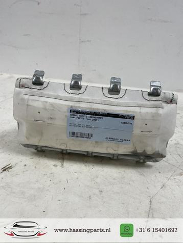 ford fiesta dashboard rechts airbag beschikbaar voor biedingen