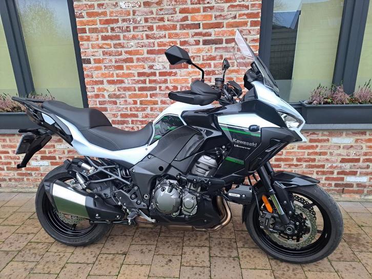 Kawasaki Versys 1000 van 2019 met 3 delig kofferset., Motoren, Motoren | Kawasaki, Particulier, Toermotor, 4 cilinders, ABS, Cruise Control