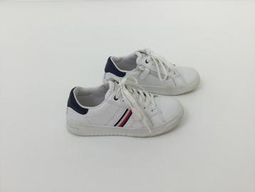 Witte sneakers Tommy Hilfiger maat 34