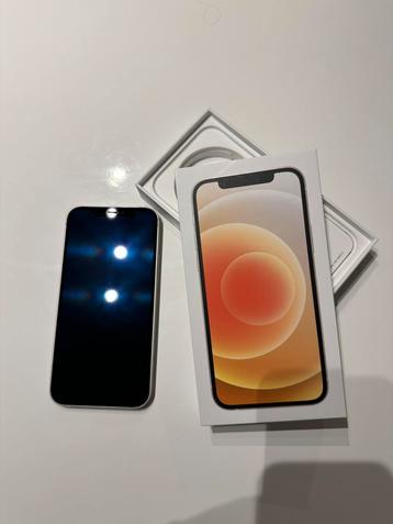 Apple iPhone 12, Télécoms, Comme neuf, Blanc, Enlèvement, 76 %