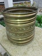 Cachepot, Ophalen, Koper