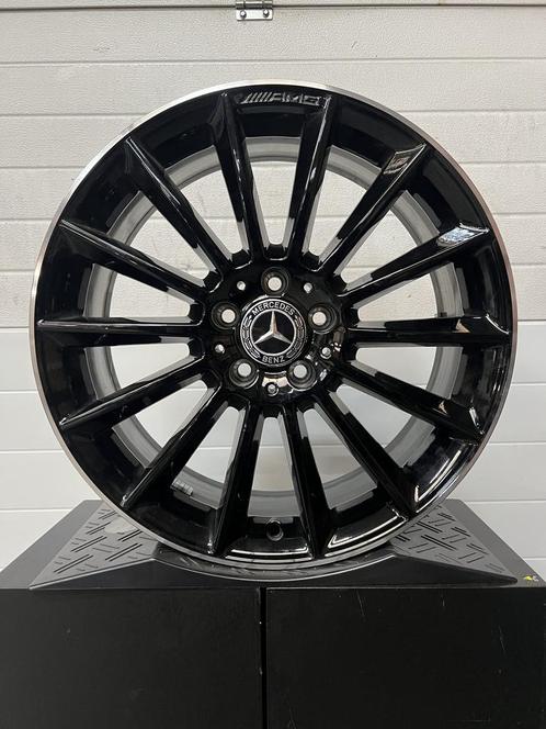 19’’ MERCEDES BENZ A KLASSE  AMG VELGEN EN ORIG INCL BTW, Autos : Pièces & Accessoires, Pneus & Jantes, Pneus et Jantes, Pneus hiver