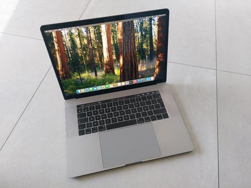 Macbook Pro 15" - 2,3 GHz 8-Core i9 - 16gb - Nieuwe batterij, Computers en Software, Apple Macbooks, Zo goed als nieuw, MacBook