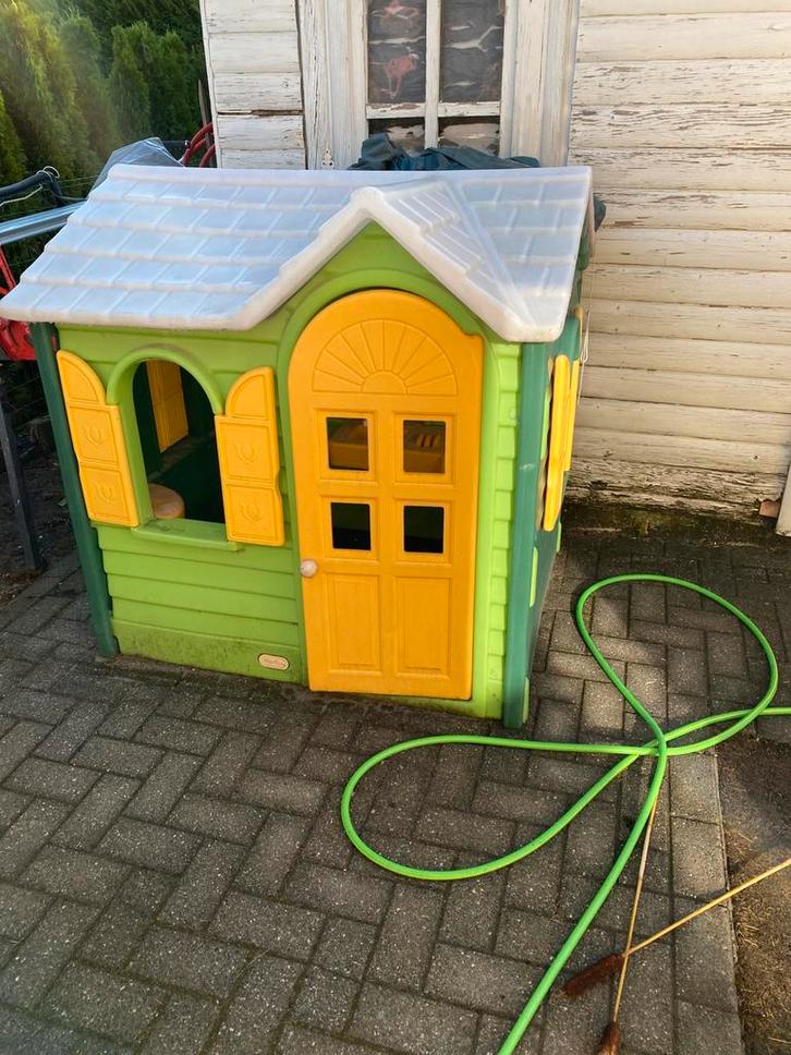 Little tikes buitenspeelhuisje, Kinderen en Baby's, Speelgoed | Buiten | Speelhuisjes, Zo goed als nieuw, Plastic, Ophalen