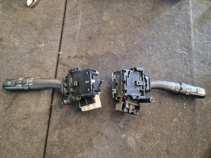 Combischakelaar Stuurkolom van een Toyota Corolla Verso, Auto-onderdelen, Dashboard en Schakelaars, Toyota, Gebruikt, 3 maanden garantie