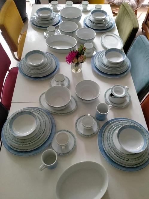 Servies, Huis en Inrichting, Keuken | Servies, Zo goed als nieuw, Bord(en), Overige stijlen, Porselein, Ophalen