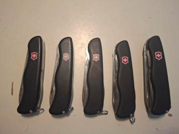 5 x victorinox 111mm zwart Zwitsers zakmes  beschikbaar voor biedingen