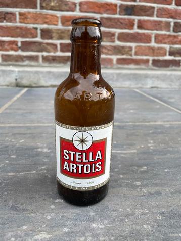 Vintage flesje stella artois disponible aux enchères