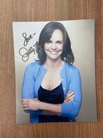 Handtekening Sally Field, Verzamelen, Muziek, Artiesten en Beroemdheden, Ophalen of Verzenden, Zo goed als nieuw