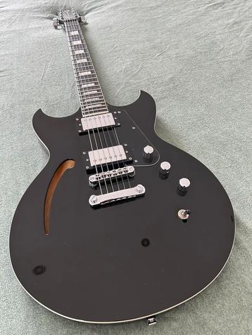 Reverend manta ray HB beschikbaar voor biedingen