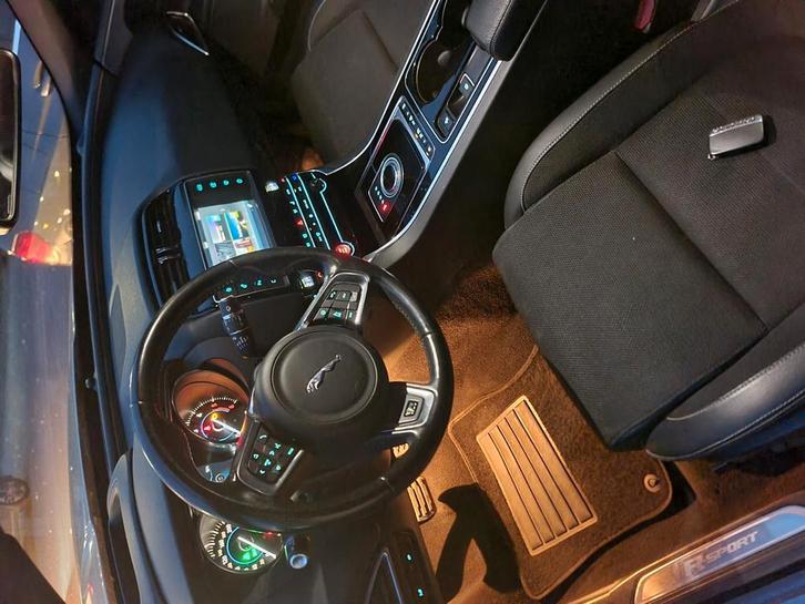 Jaguar xe 2016 2.0 diesel euro 6 export, Auto's, Jaguar, Particulier, Ophalen