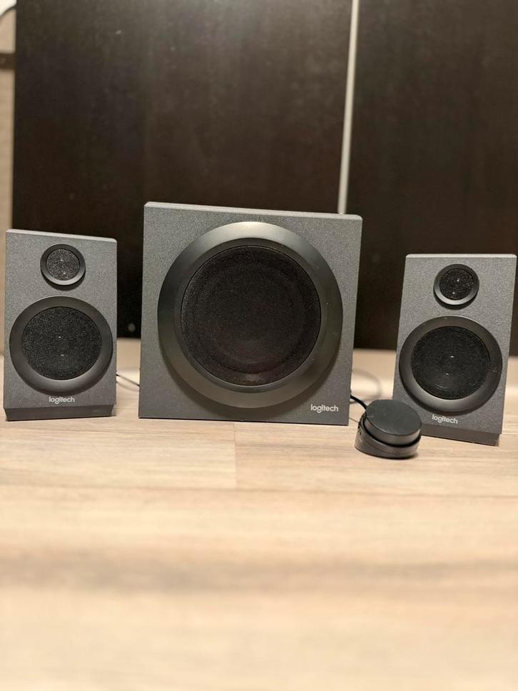 Logitech Z337-speakersysteem, Informatique & Logiciels, Enceintes Pc, Comme neuf, Canal audio 2.1, Enlèvement ou Envoi