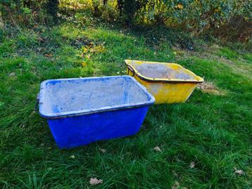 Mortelkuipen 200 liter beschikbaar voor biedingen