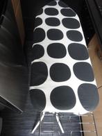 Planche à repasser, Enlèvement, Utilisé