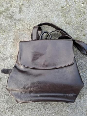 Handtas /rugzakje "esprit" donkerbruin beschikbaar voor biedingen