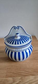 Porcelainen zoutpot, Enlèvement