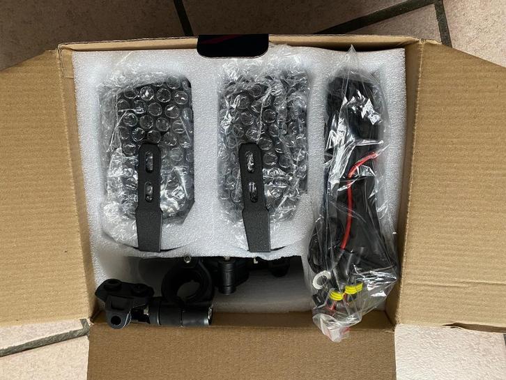 Set van 2 extra LED-mistlampen met groot bereik, Motoren, Accessoires | Overige, Nieuw, Verzenden