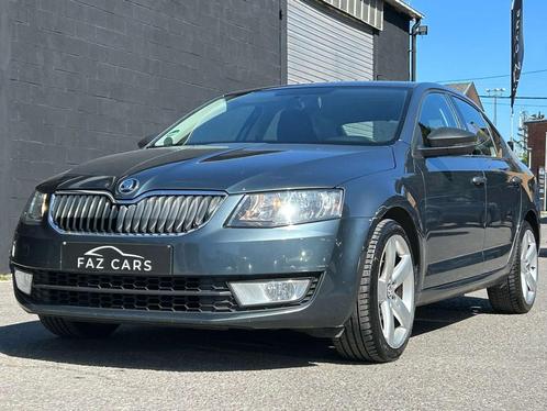 Skoda Octavia 1.6 CR TDi DSG * JANTES + CLIM + REGU *, Auto's, Skoda, Bedrijf, Te koop, Octavia, ABS, Airbags, Airconditioning