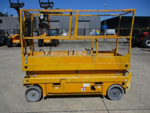 Schaarhoogwerker Haulotte Compact 8 (071), Zakelijke goederen, Machines en Bouw | Overig, Ophalen