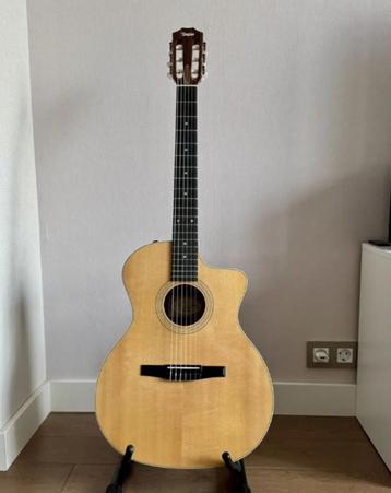 Taylor 214 CE-N Elektro-Akoestische Gitaar beschikbaar voor biedingen