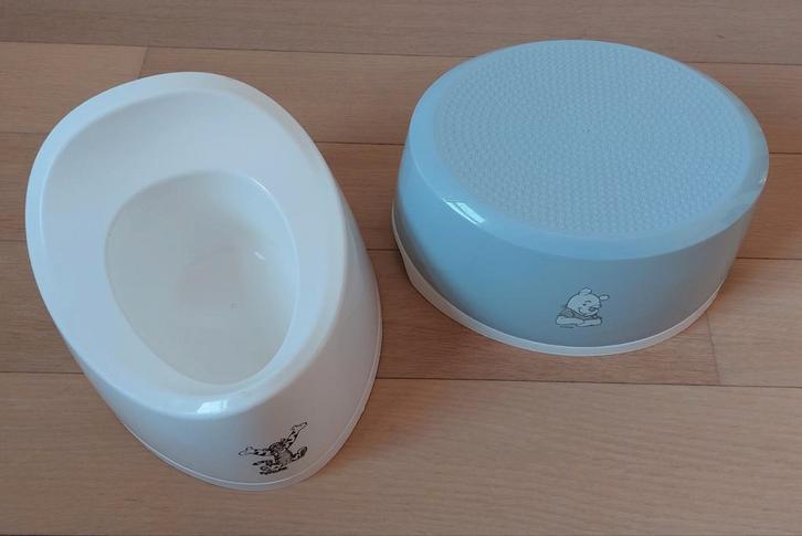 Bébé-jou opstapje en plaspotje - Winnie the Pooh & tijgertje, Kinderen en Baby's, Badjes en Verzorging, Gebruikt, Overige typen