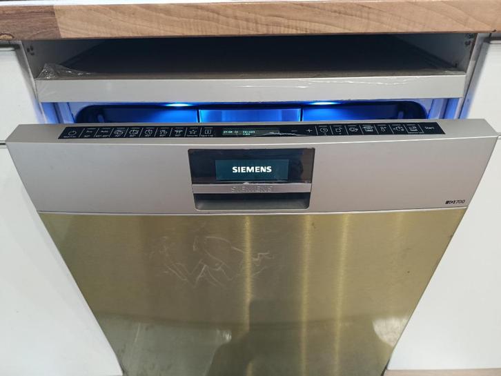SIEMENS IQ700 VAATWASSER, Elektronische apparatuur, Vaatwasmachines, Zo goed als nieuw, Tussenbouw, Minder dan 85 cm, 60 cm of meer