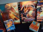 Charizard collectie met leuke extra's., Hobby en Vrije tijd, Verzamelkaartspellen | Pokémon, Ophalen of Verzenden, Zo goed als nieuw