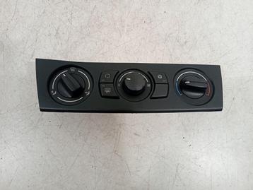 KACHEL BED. PANEEL BMW 1 serie (E87 / 87N) (050056450) beschikbaar voor biedingen
