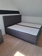 Boxspring bed 2m x 2m en 40cm dik, Huis en Inrichting, Slaapkamer | Boxsprings, Ophalen, Zo goed als nieuw
