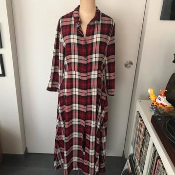 Lange jurk van Amélie &  Amélie. Maat Medium beschikbaar voor biedingen