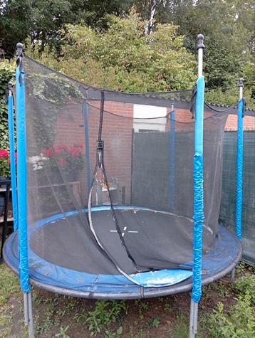 Trampoline te koop  beschikbaar voor biedingen