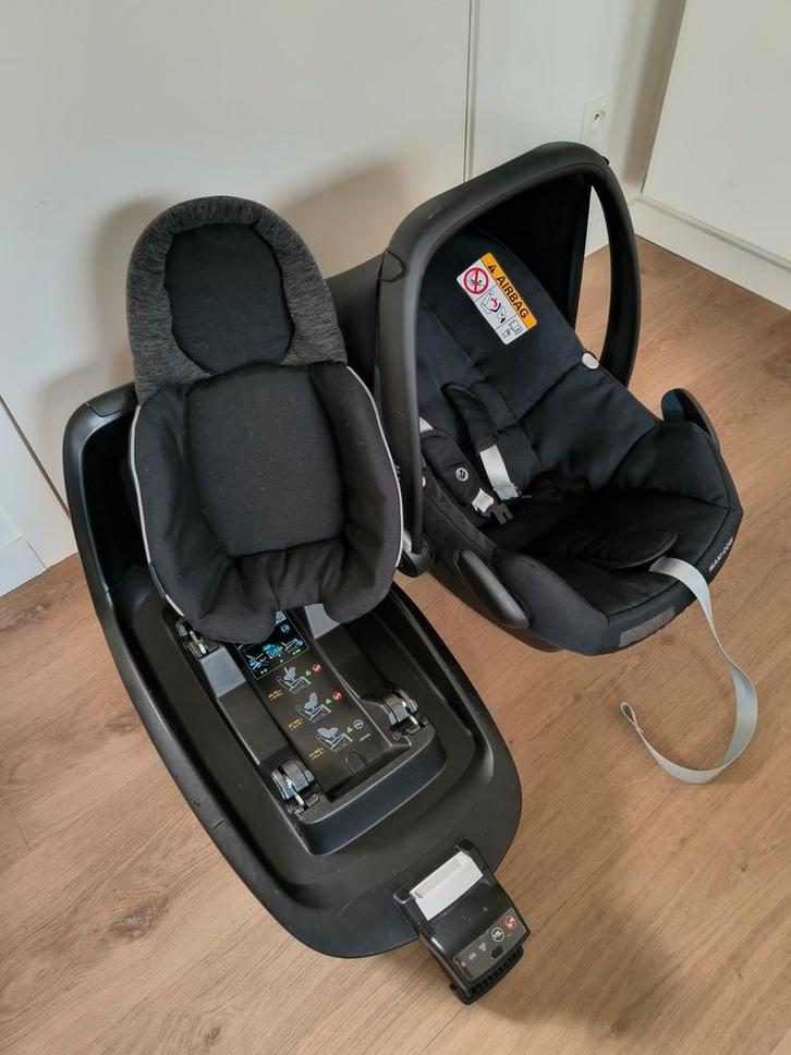 Maxi-Cosi Pebble Pro i-Size + FamilyFix One i-Size basis, Kinderen en Baby's, Autostoeltjes, Zo goed als nieuw, Maxi-Cosi, Isofix