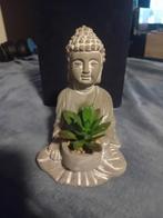 Figurine avec plante artificielle, Maison & Meubles, Accessoires pour la Maison | Statues de Bouddha, Comme neuf, Enlèvement