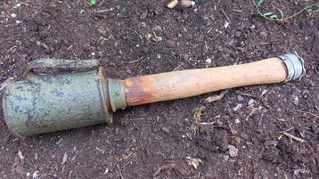 Presse purée allemand ww1  beschikbaar voor biedingen