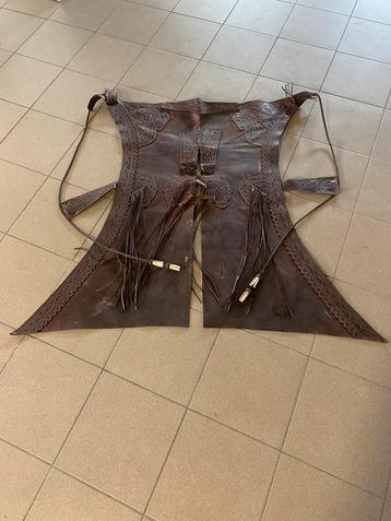 Chaps espagnols de taille longue, Enlèvement, Comme neuf