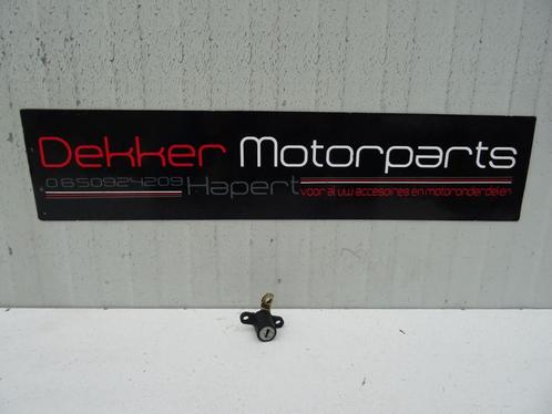 Buddy slot / Slotje Yamaha FZ1 / FZ1S / FZ1N Fazer 1000, Motoren, Accessoires | Sloten, Gebruikt, Ophalen of Verzenden