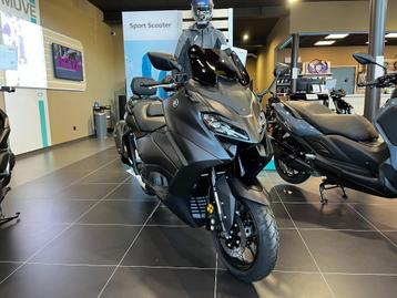 Yamaha Tmax Sword Grey ACTIE!!!! €13099 beschikbaar voor biedingen