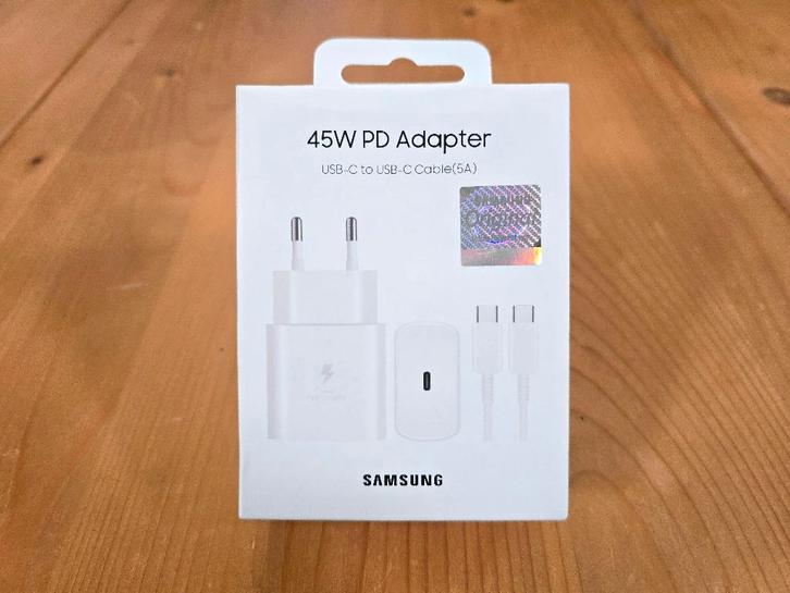 Chargeur Samsung 45W super rapide (PD 3.0) avec câble. NEUF, Télécoms, Téléphonie mobile | Chargeurs pour téléphone, Neuf, Samsung