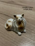 Beeldje liggende hond, Ophalen of Verzenden, Zo goed als nieuw